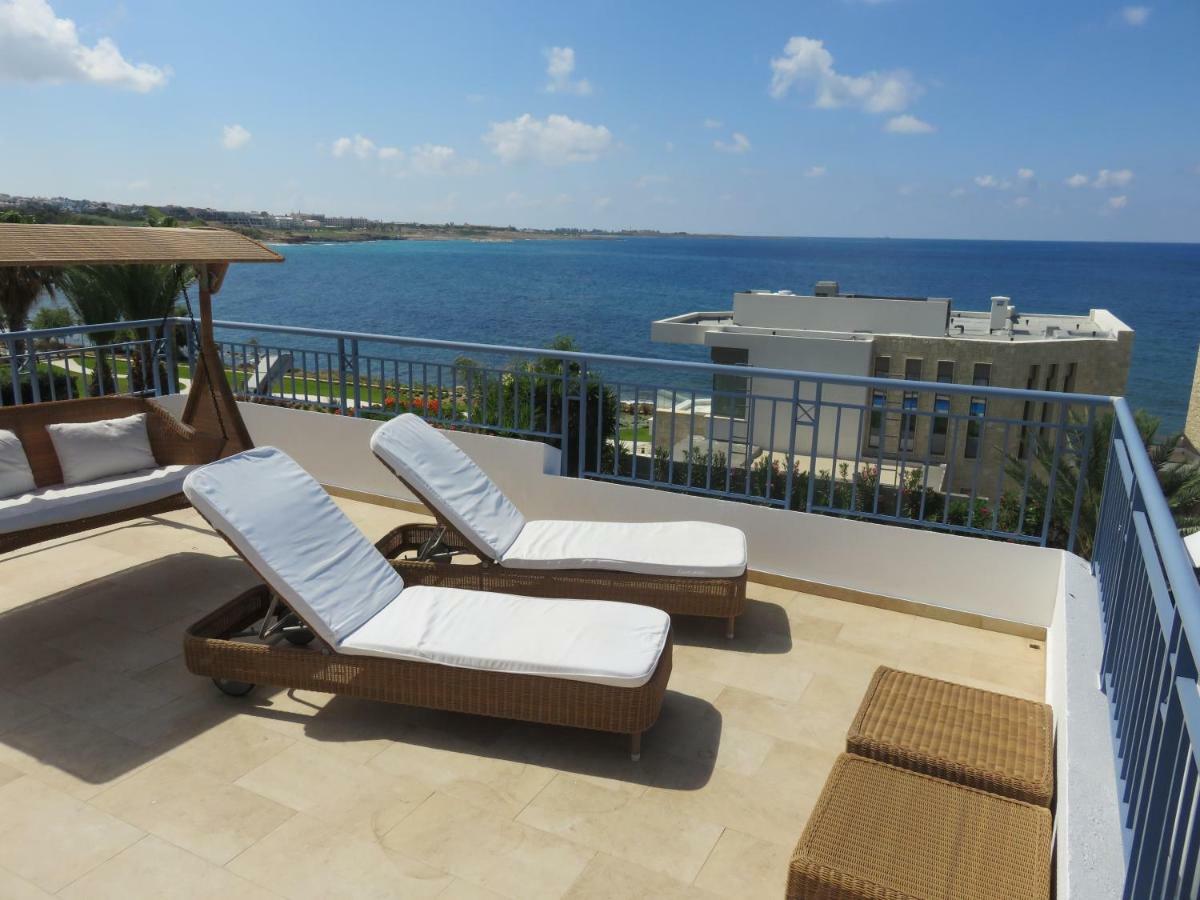 Villa Victoria Paphos Exteriör bild