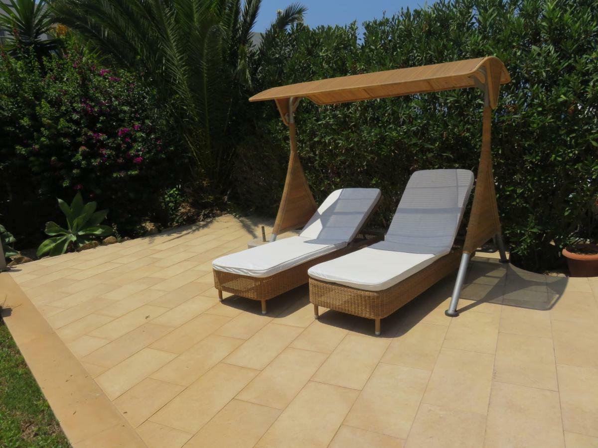 Villa Victoria Paphos Exteriör bild