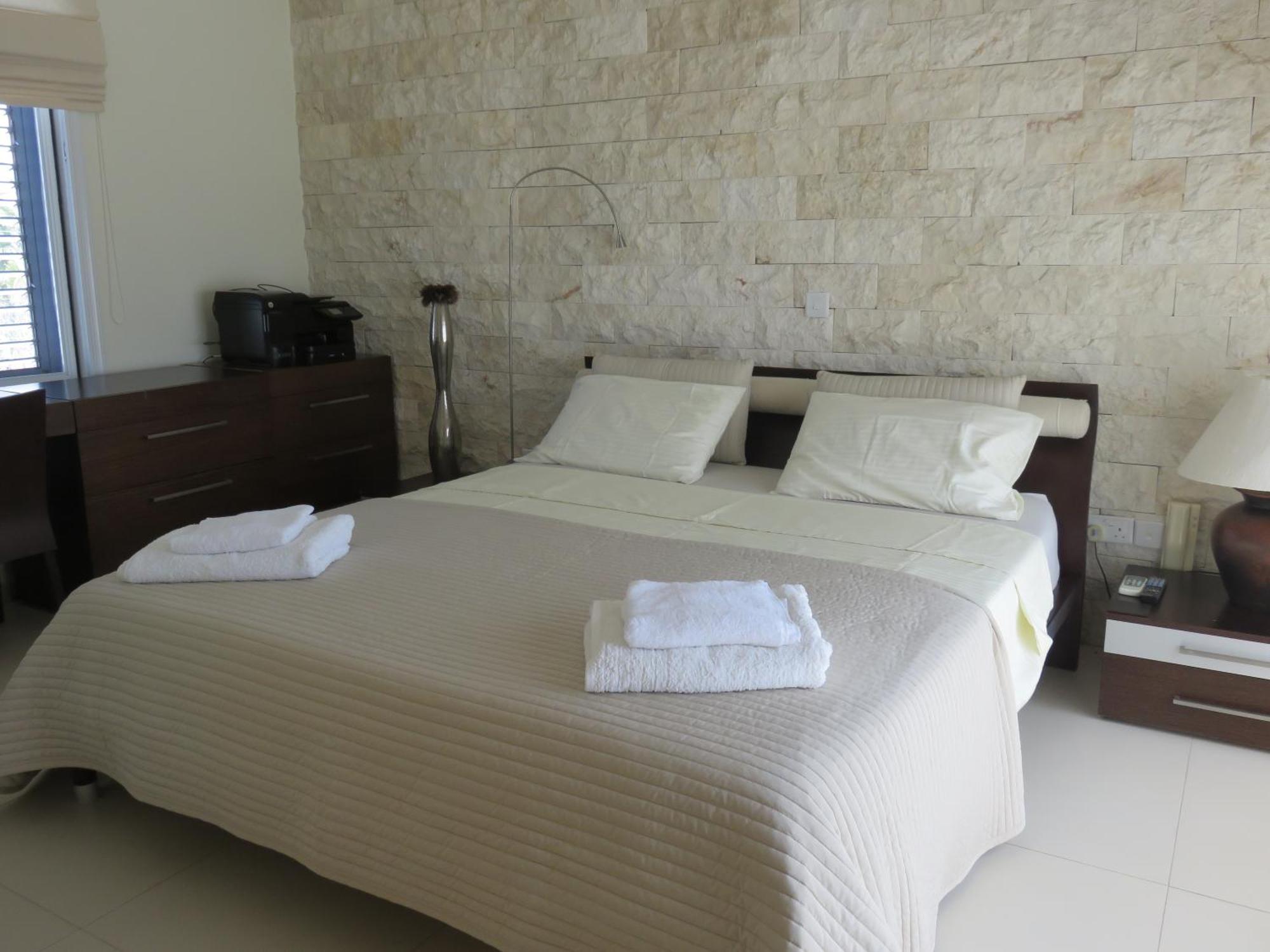 Villa Victoria Paphos Exteriör bild